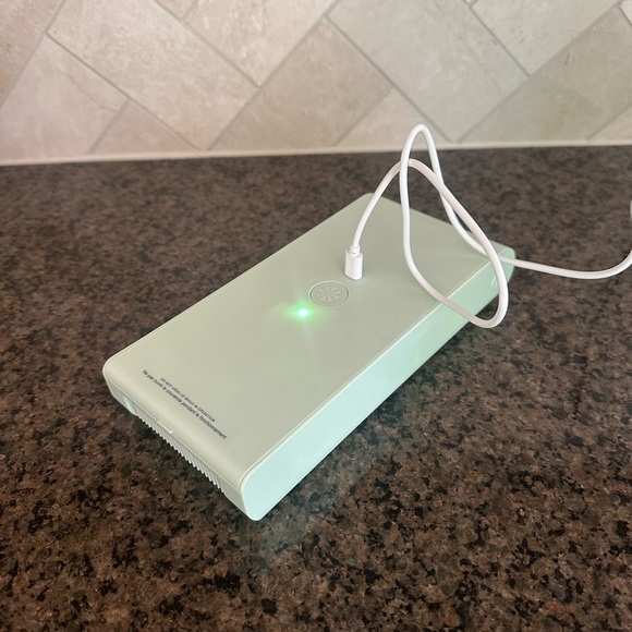 Tech Candy Clean Slate Sanitizing Bed - Picture 3 of 5